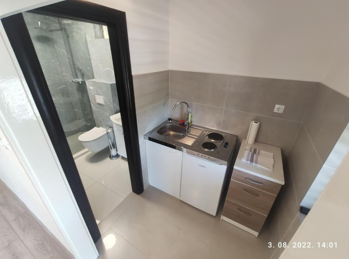 Aqua Apartments Omis Exterior photo