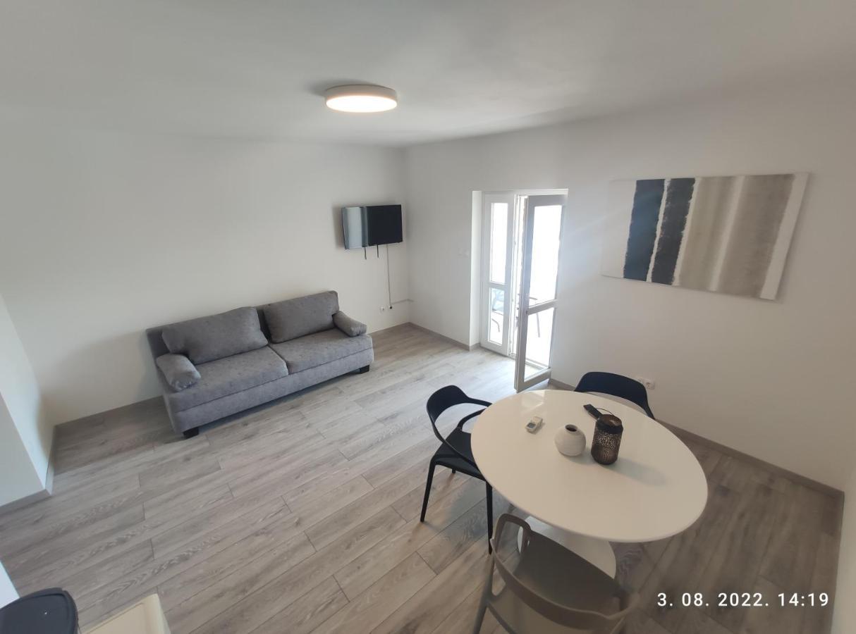 Aqua Apartments Omis Exterior photo