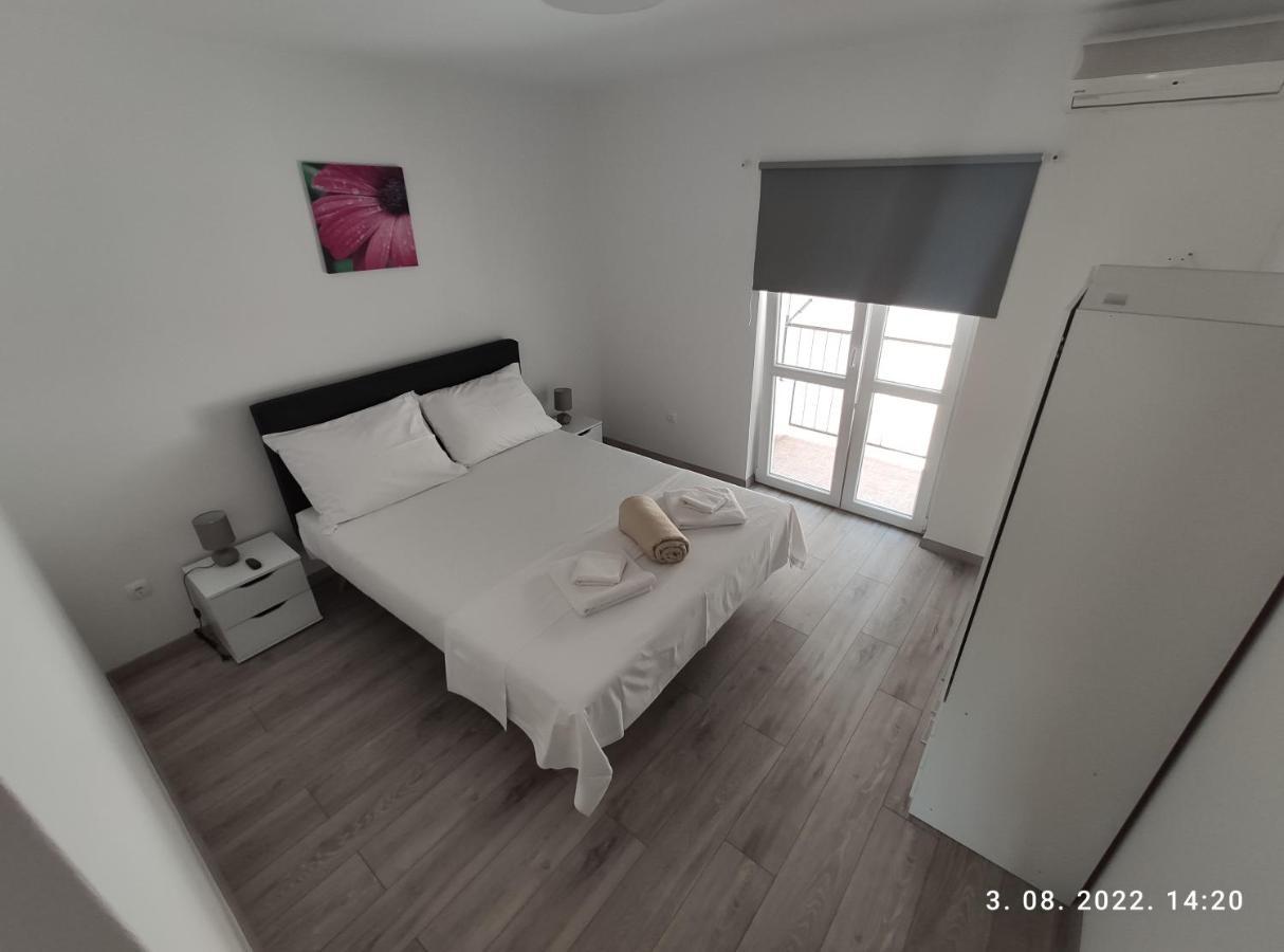 Aqua Apartments Omis Exterior photo