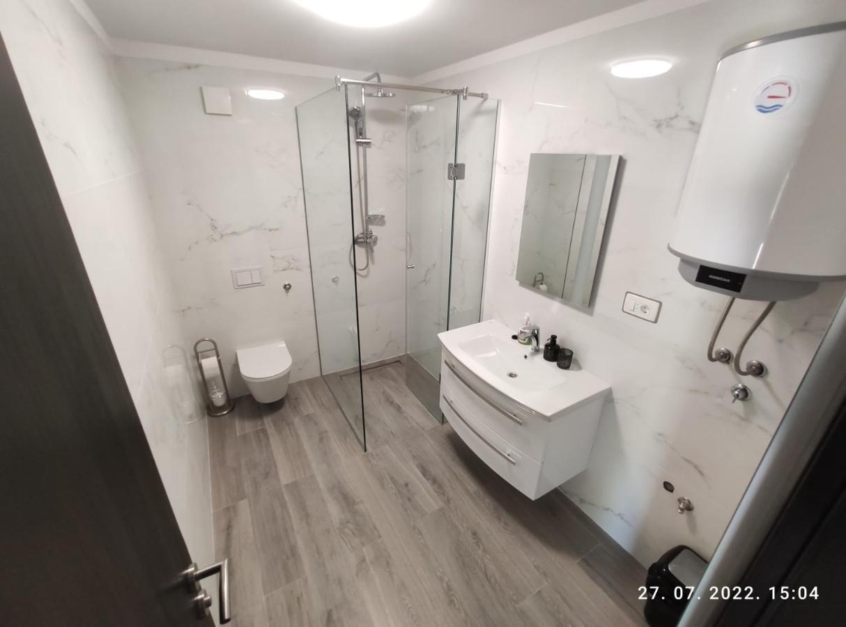 Aqua Apartments Omis Exterior photo