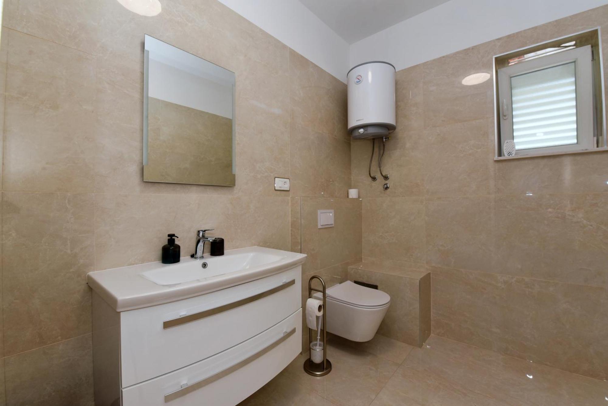 Aqua Apartments Omis Exterior photo